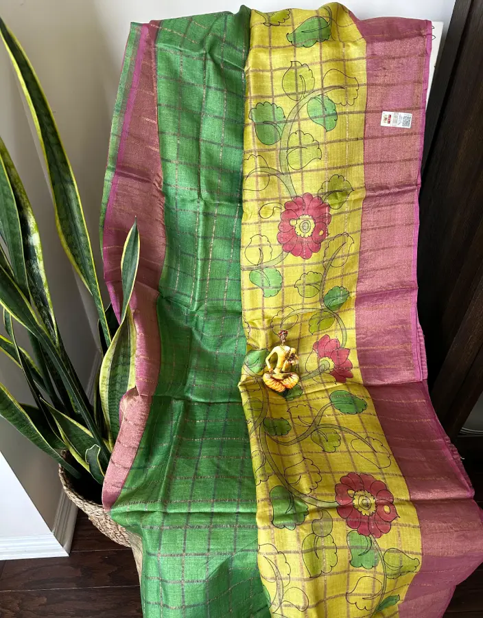 Green & Yellow Panelled Baluchari Saree with Floral Motifs Green & Yellow Panelled Baluchari Saree with Floral Motifs